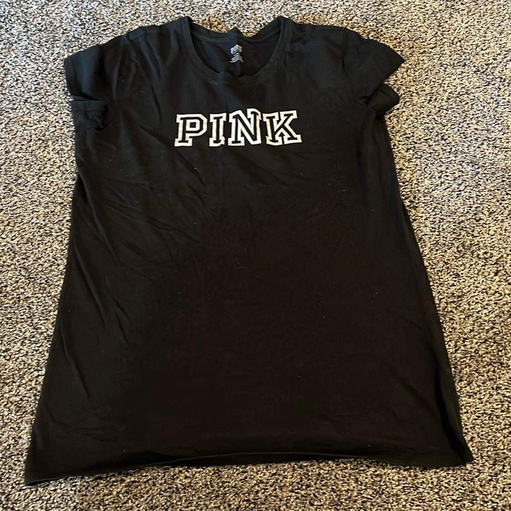 Victoria Secret black basic tee size medium